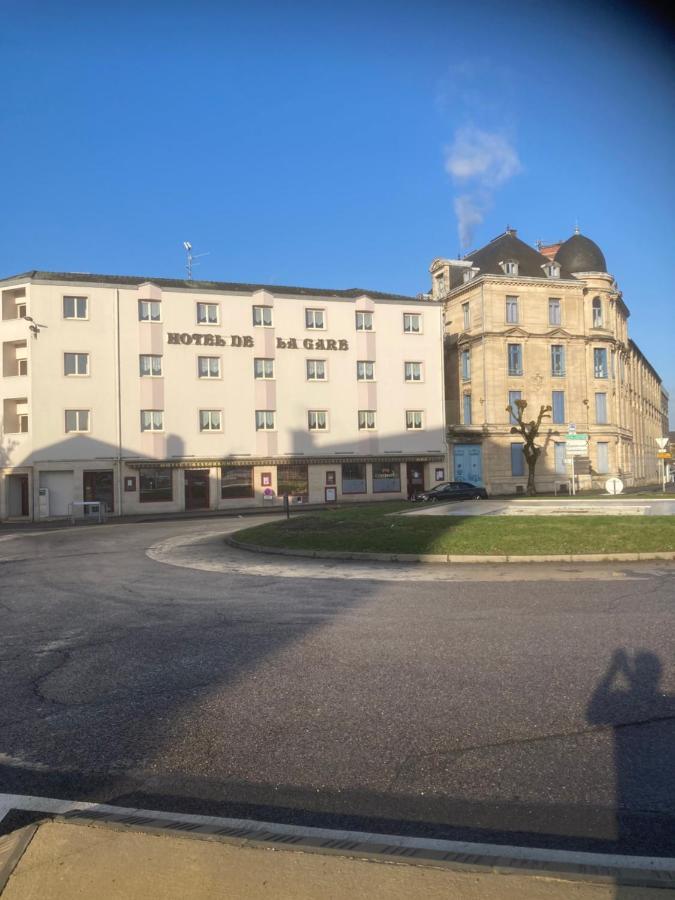 Hotel De La Gare 巴勒迪克 外观 照片