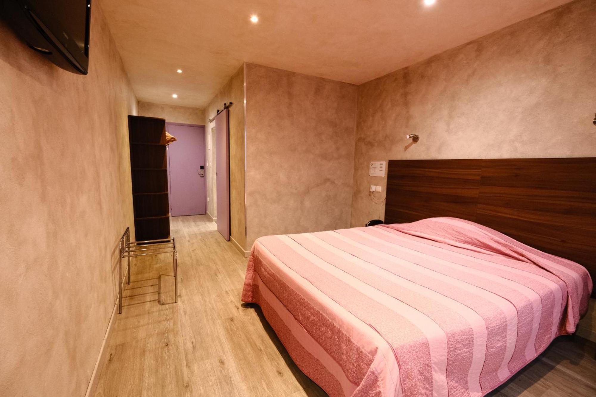 Hotel De La Gare 巴勒迪克 外观 照片